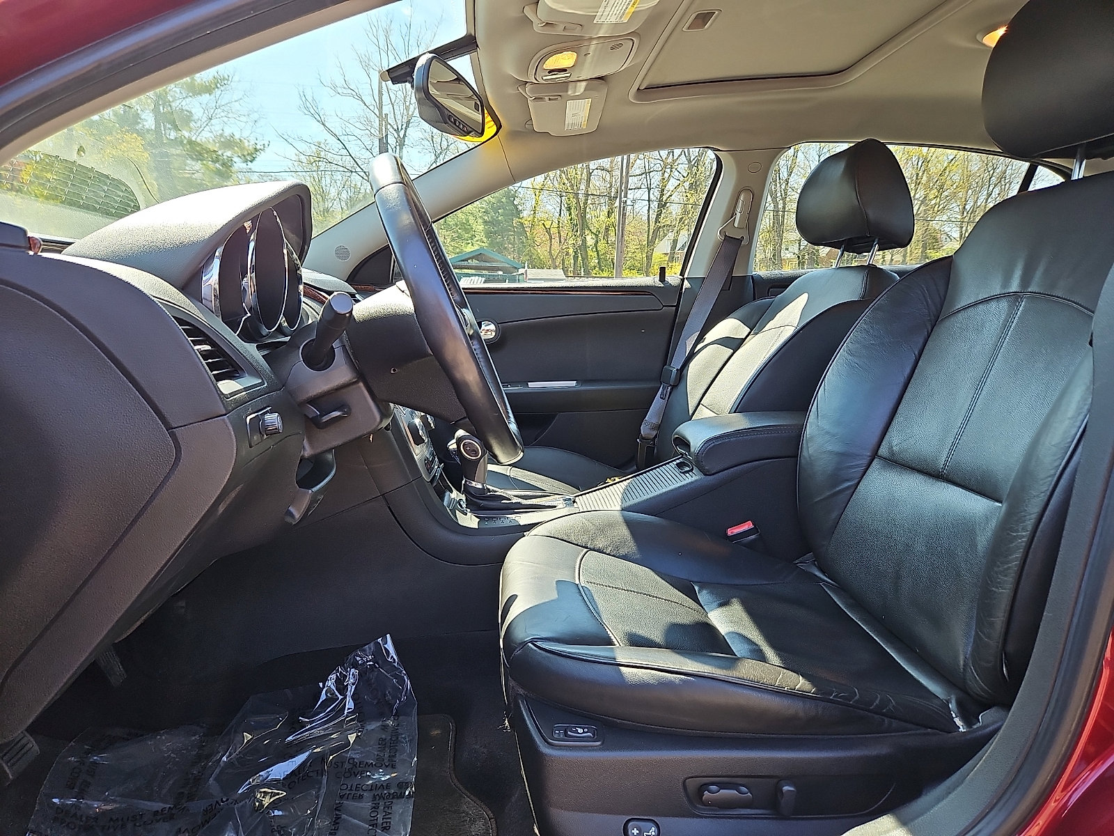 Used 2011 Chevrolet Malibu LTZ w/ HFV6 Engine Package image 13