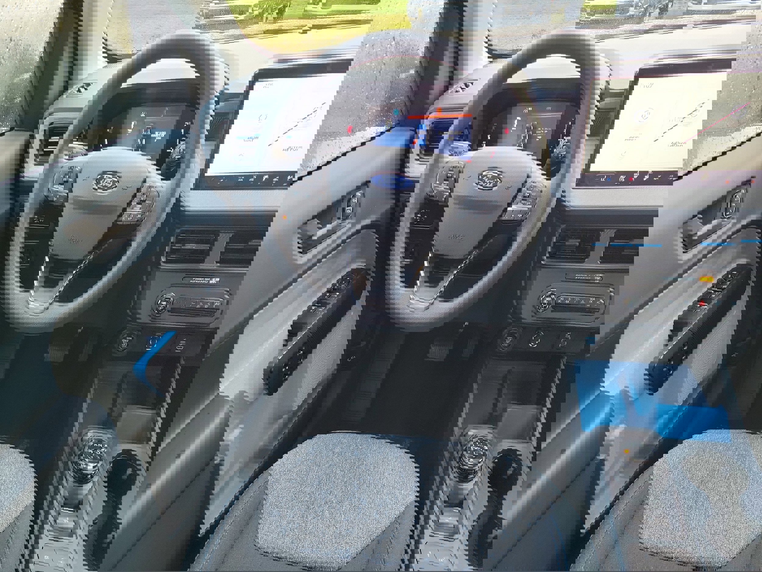 New 2025 Ford Maverick XLT w/ 4K Tow Package image 13