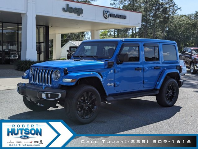Used 2022 Jeep Wrangler Unlimited Sahara image 2