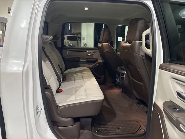 Used 2025 RAM 1500 Laramie AWD/4WD image 30