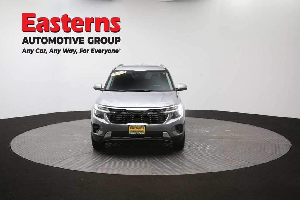 Used 2024 Kia Seltos EX AWD/4WD image 56