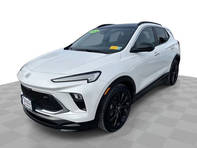 Used 2024 Buick Encore GX Sport Touring w/ Experience Buick Package image 1