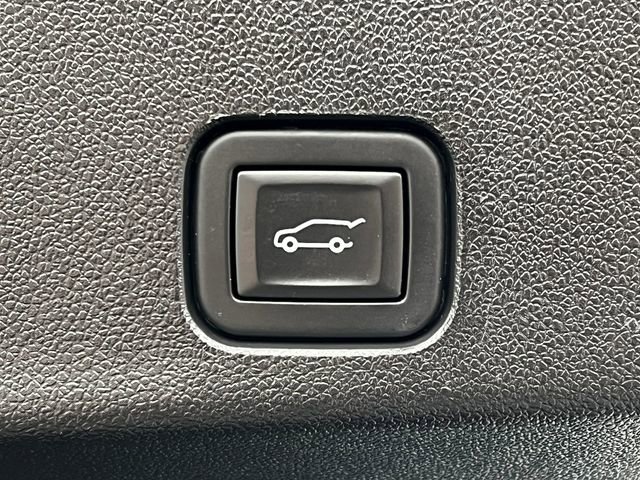 Certified 2024 Chevrolet Traverse LT w/ LPO, Floor Liner Package image 37