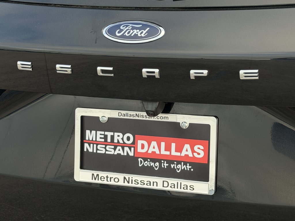 Used 2025 Ford Escape ST-Line FWD image 7