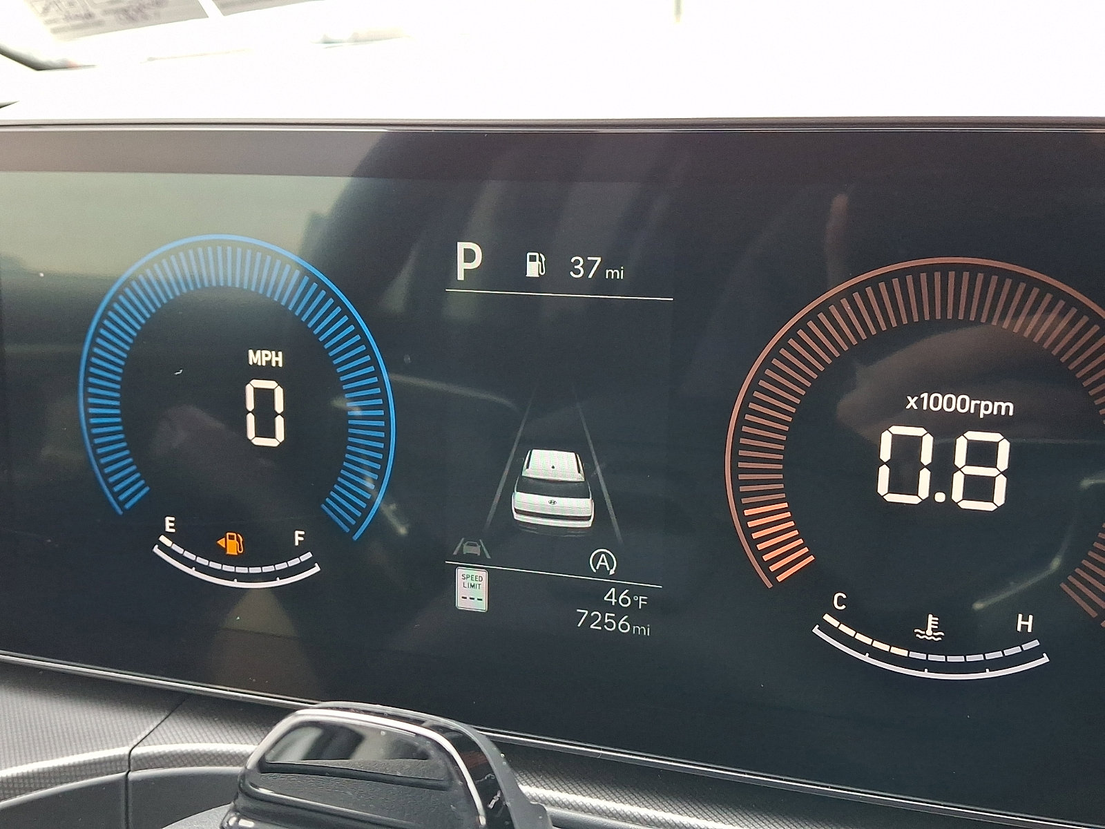 Certified 2025 Hyundai Santa Fe SEL image 20