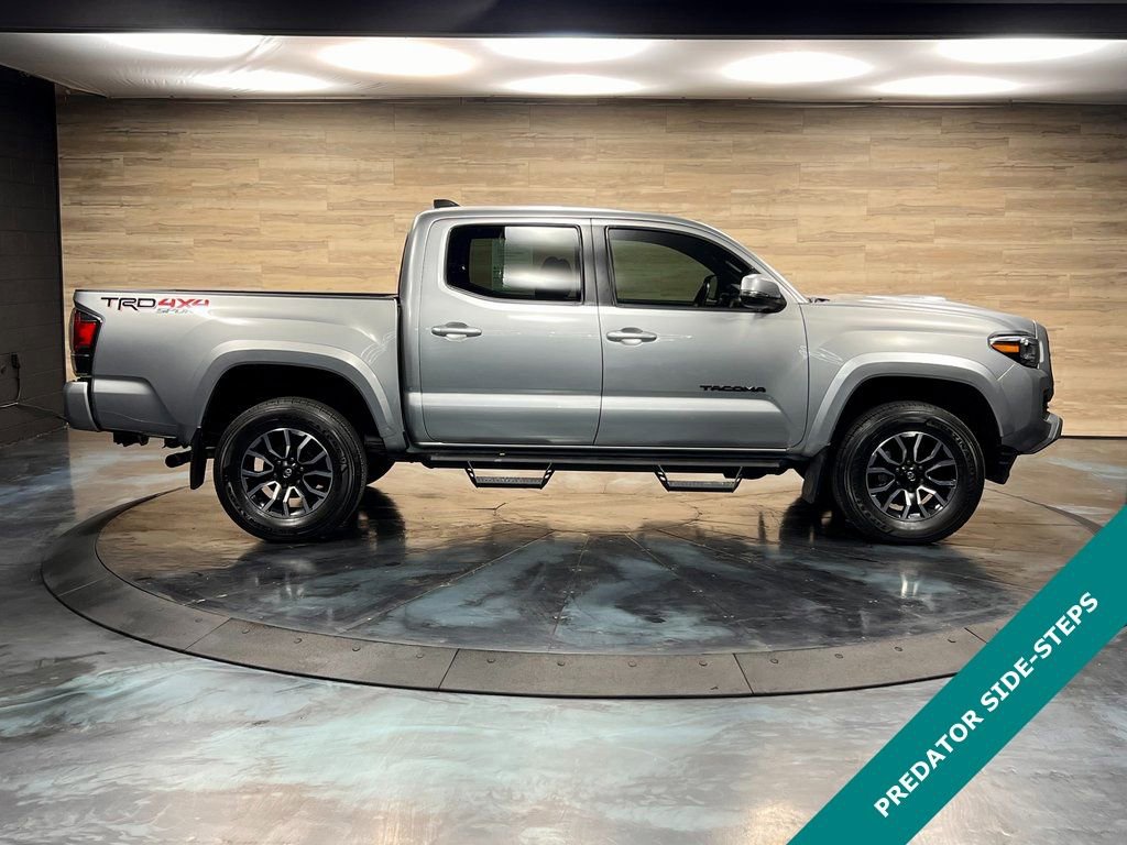 Used 2023 Toyota Tacoma TRD Sport image 9