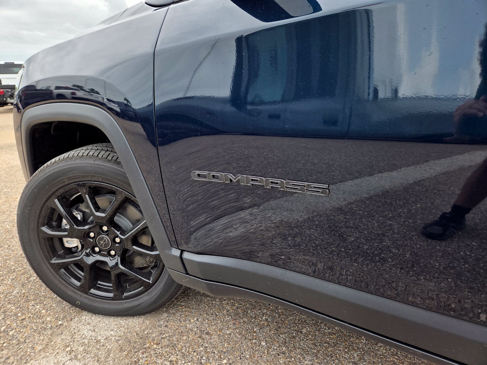 New 2026 Jeep Compass Latitude AWD/4WD image 11
