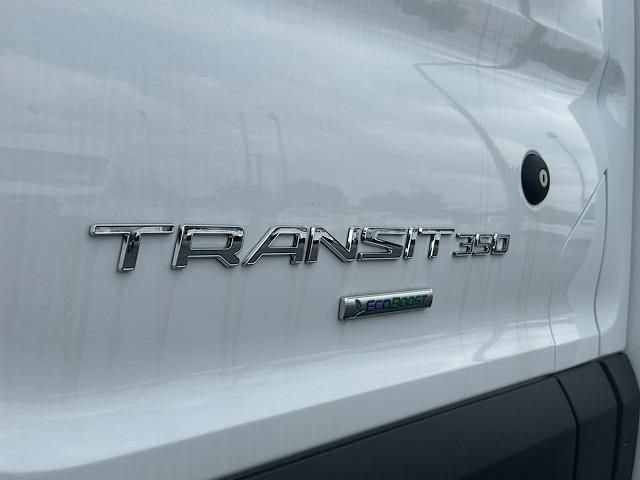 New 2024 Ford Transit 350 w/ Interior Upgrade Package RWD image 26