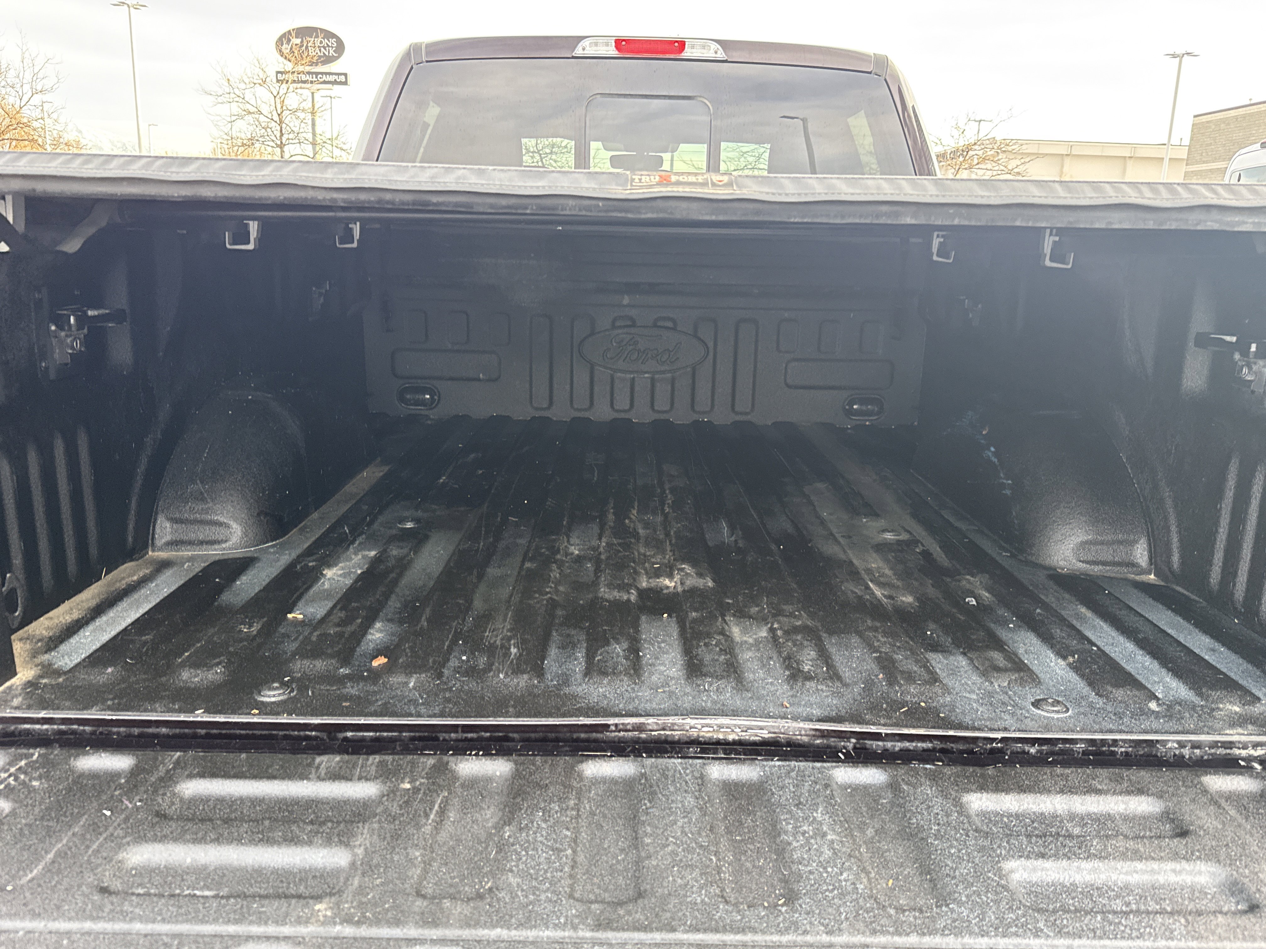 Certified 2019 Ford F150 Lariat w/ Equipment Group 502A Luxury image 28