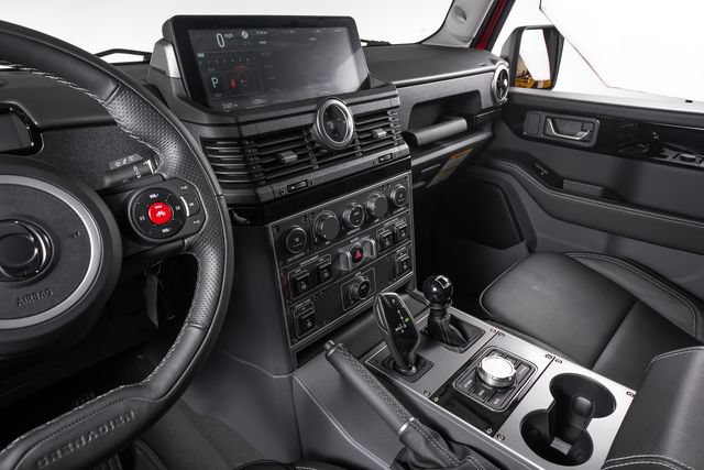 Used 2025 INEOS Grenadier AWD/4WD image 27