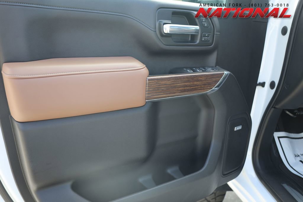 Used 2021 Chevrolet Silverado 3500 High Country w/ Z71 Off-Road Package image 10