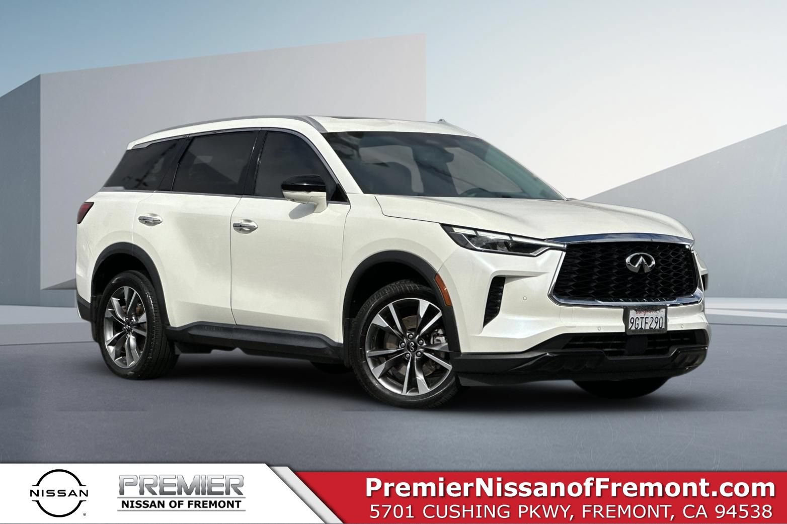 Used 2023 INFINITI QX60 Luxe w/ Cargo Package FWD video 1