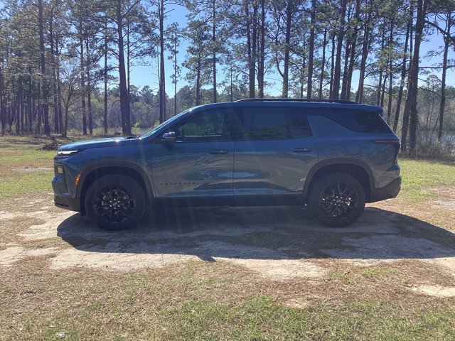 New 2026 Chevrolet Traverse LT w/ Midnight/Sport Edition