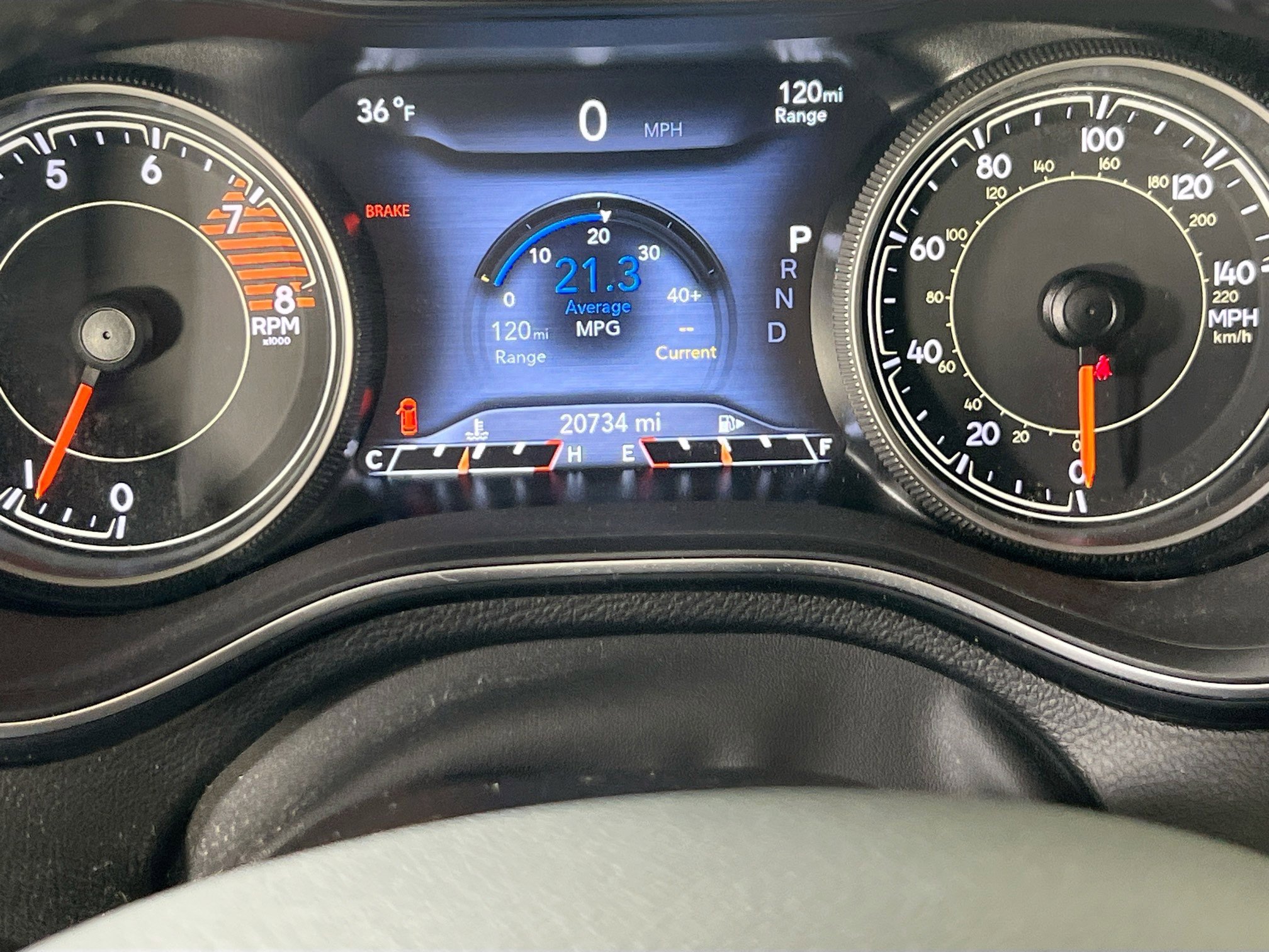 Used 2022 Jeep Cherokee Trailhawk w/ Technology Group B AWD/4WD image 12