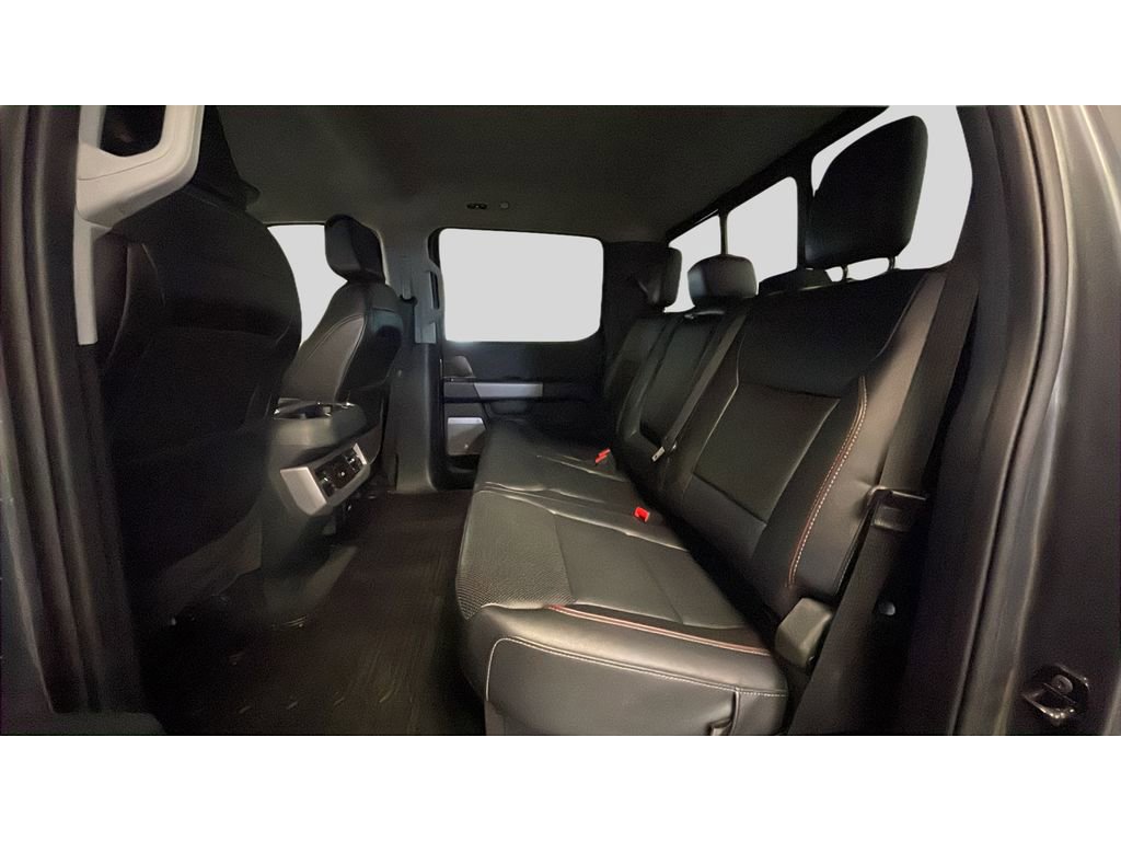 Used 2024 Ford F350 Lariat w/ Black Appearance Package AWD/4WD image 15