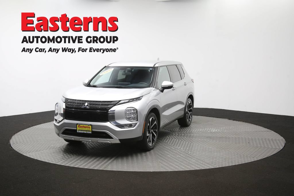 Used 2024 Mitsubishi Outlander SE FWD image 54