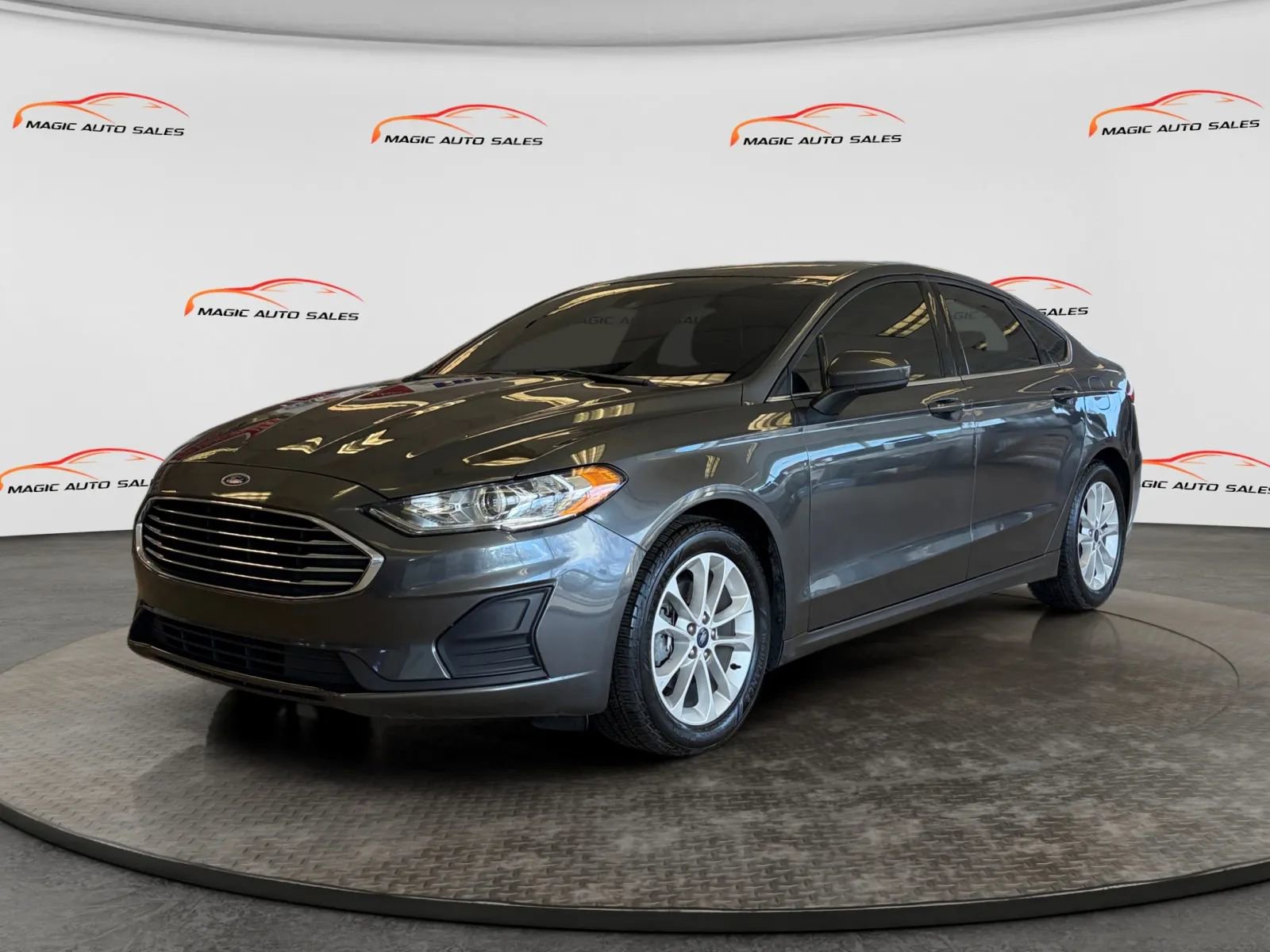 Used 2019 Ford Fusion SE image 36