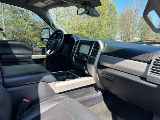 Used 2017 Ford F350 Lariat w/ Lariat Ultimate Package image 32