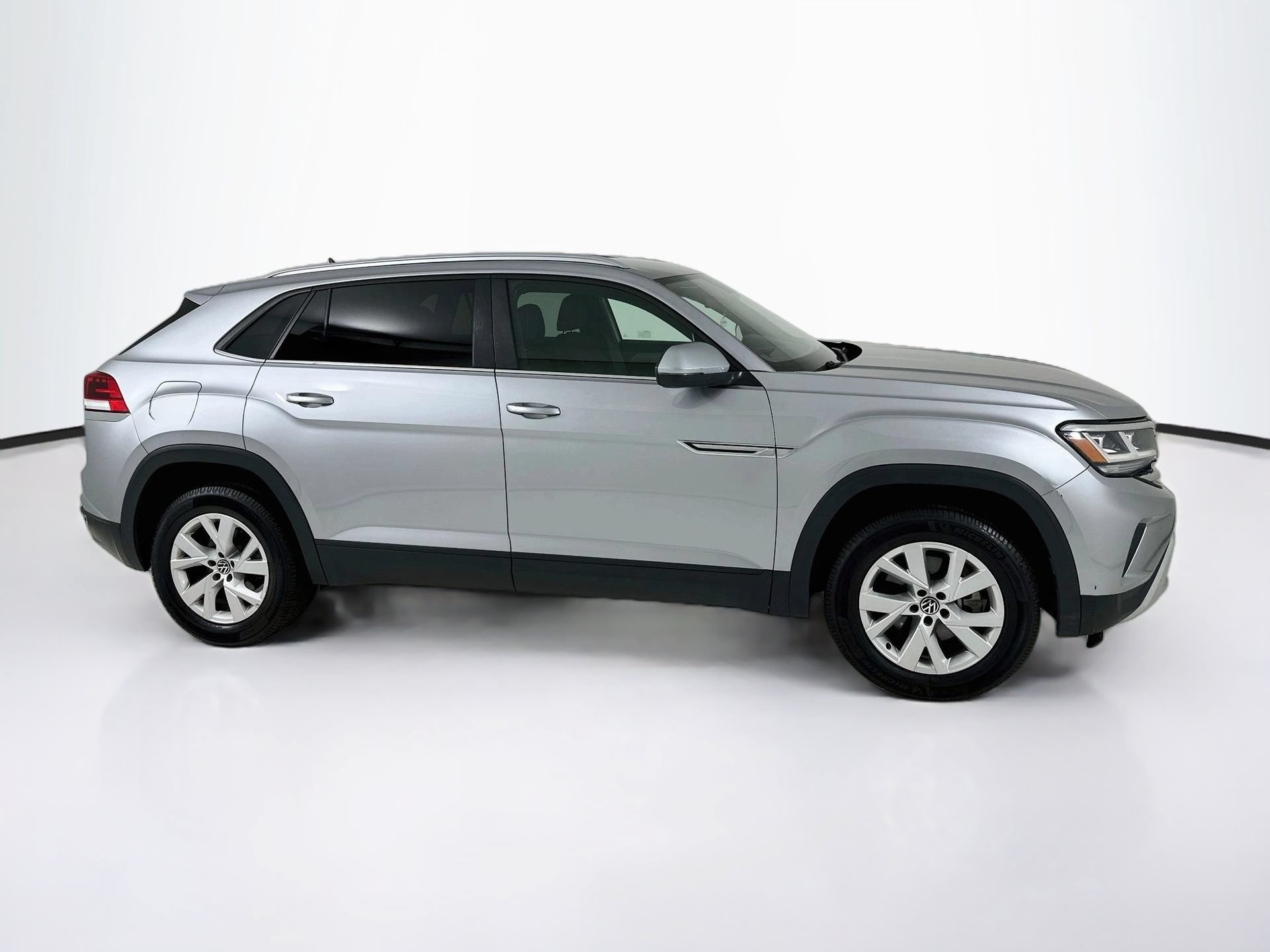 Used 2021 Volkswagen Atlas Cross Sport S FWD image 9