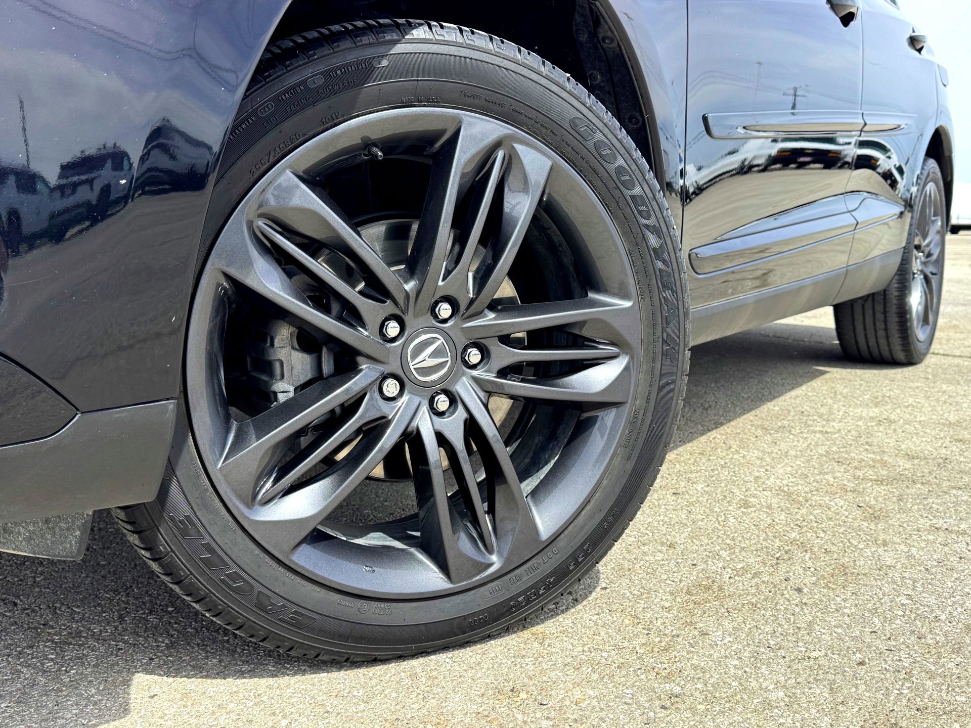 Used 2022 Acura RDX A-Spec image 2