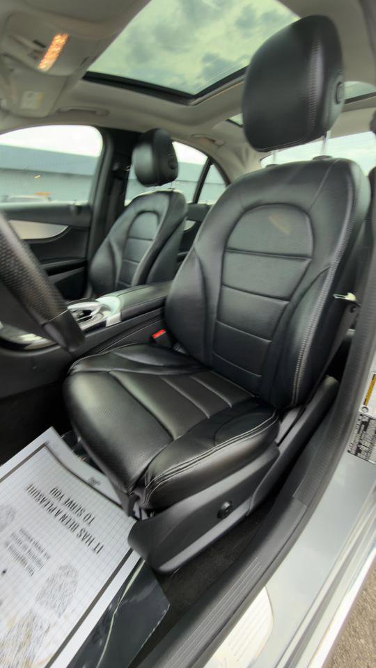 Used 2015 Mercedes-Benz C 300 4MATIC Sedan image 24
