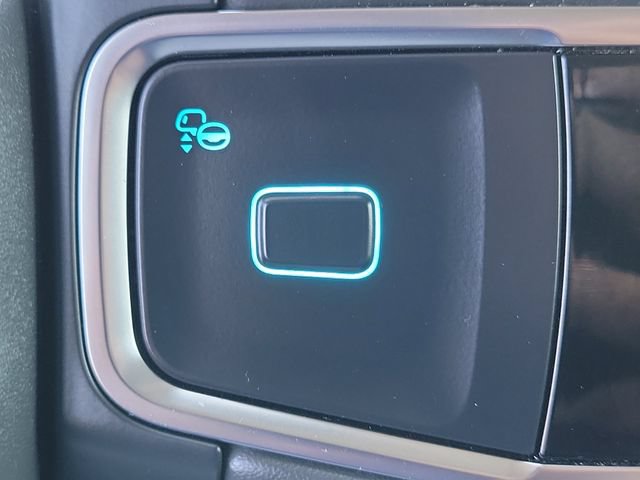 Certified 2025 Ford Expedition Active AWD/4WD image 10