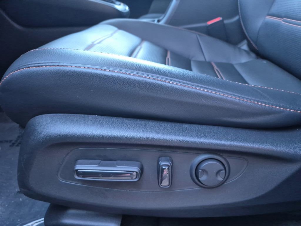 Used 2023 Honda CR-V Sport Touring image 11