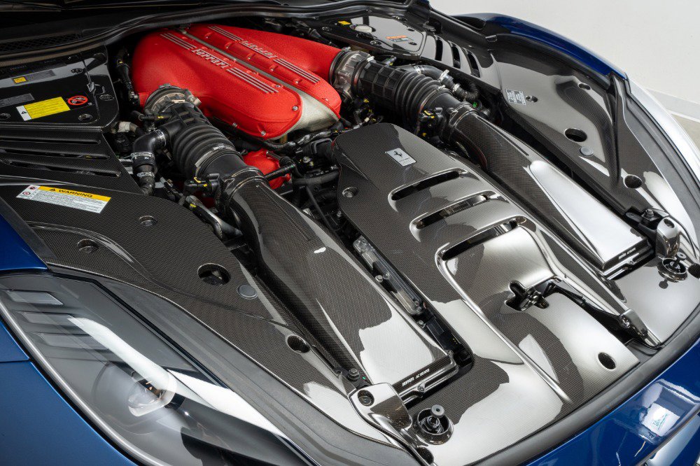 Certified 2022 Ferrari 812 Competizione image 39