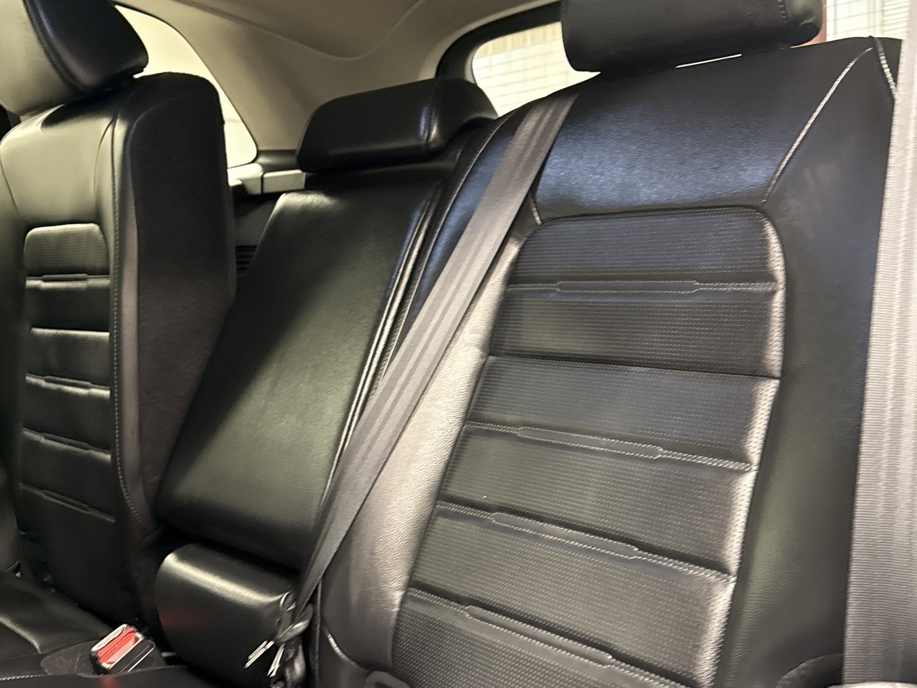 Used 2023 Honda CR-V EX-L image 10