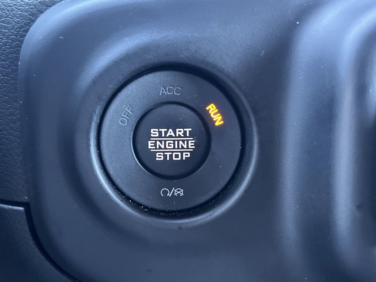 Used 2021 Jeep Wrangler Unlimited Sahara image 12