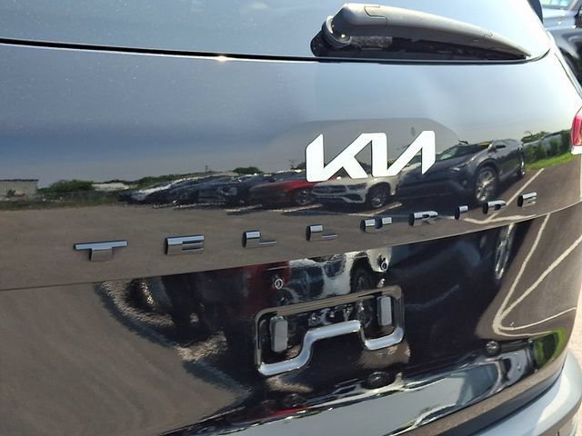 Used 2022 Kia Telluride SX w/ SX Prestige Package AWD/4WD image 31