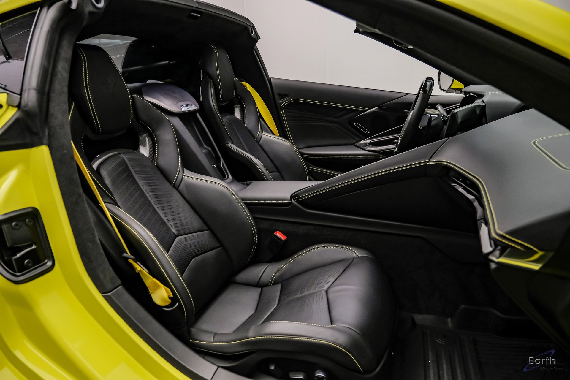 Used 2024 Chevrolet Corvette Z06 w/ Stealth Interior Trim Package RWD image 63