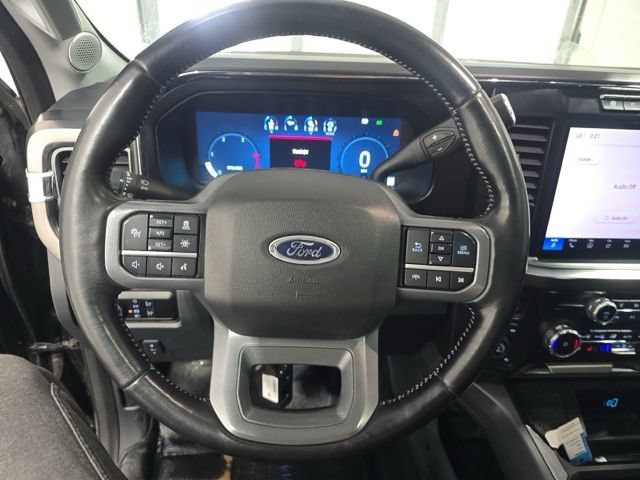 Used 2024 Ford F350 Lariat w/ Lariat Ultimate Package AWD/4WD image 12