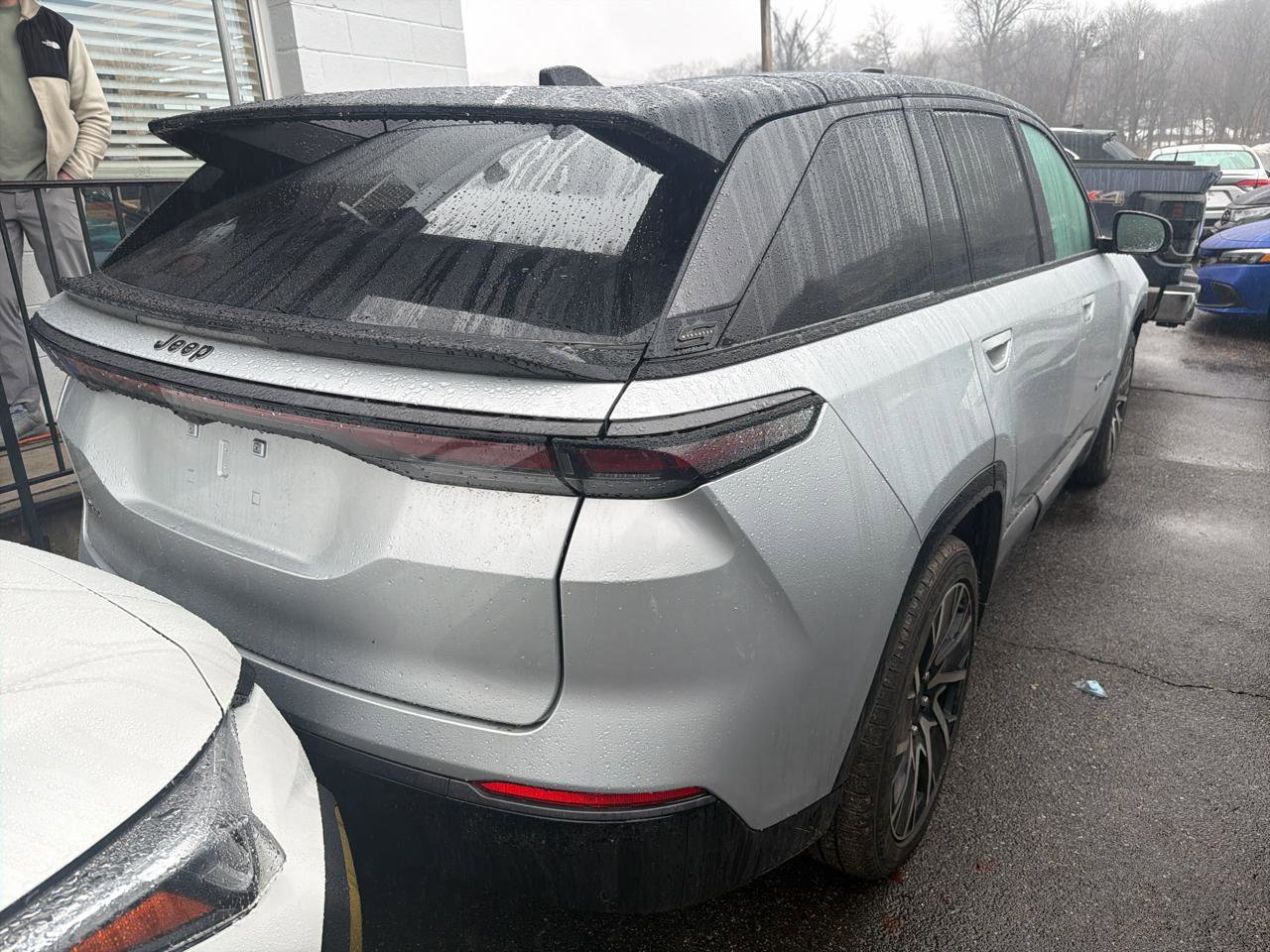 Used 2025 Jeep Wagoneer S Limited image 4