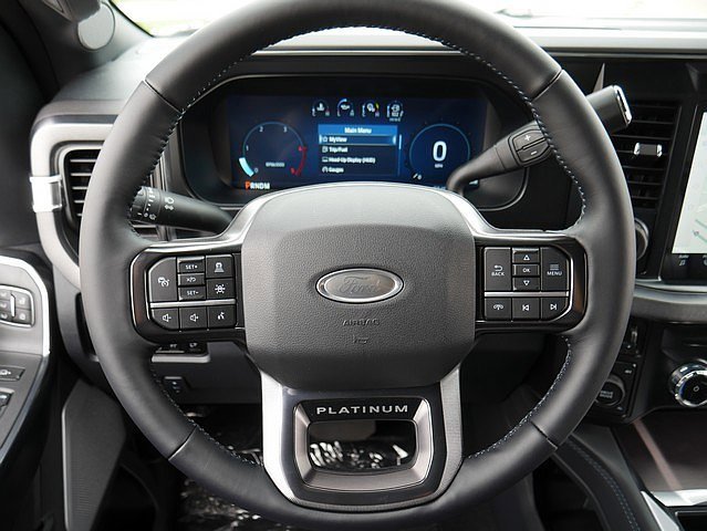 New 2026 Ford F450 Platinum w/ FX4 Off-Road Package image 19