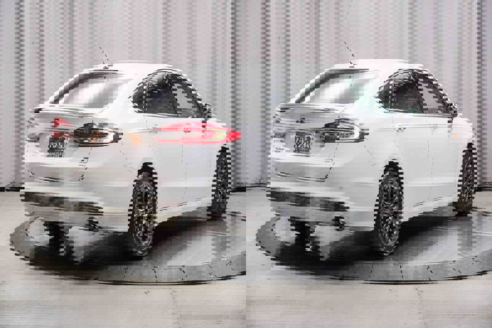 Used 2018 Ford Fusion SE w/ Equipment Group 201A image 4