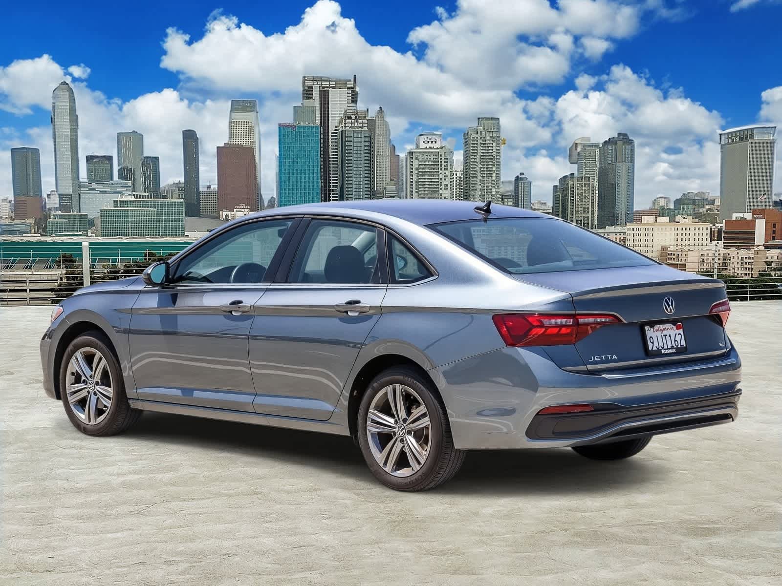 Certified 2023 Volkswagen Jetta SE FWD image 6