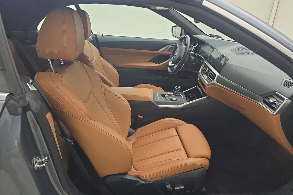 Certified 2022 BMW 430i Convertible w/ Convenience Package image 27