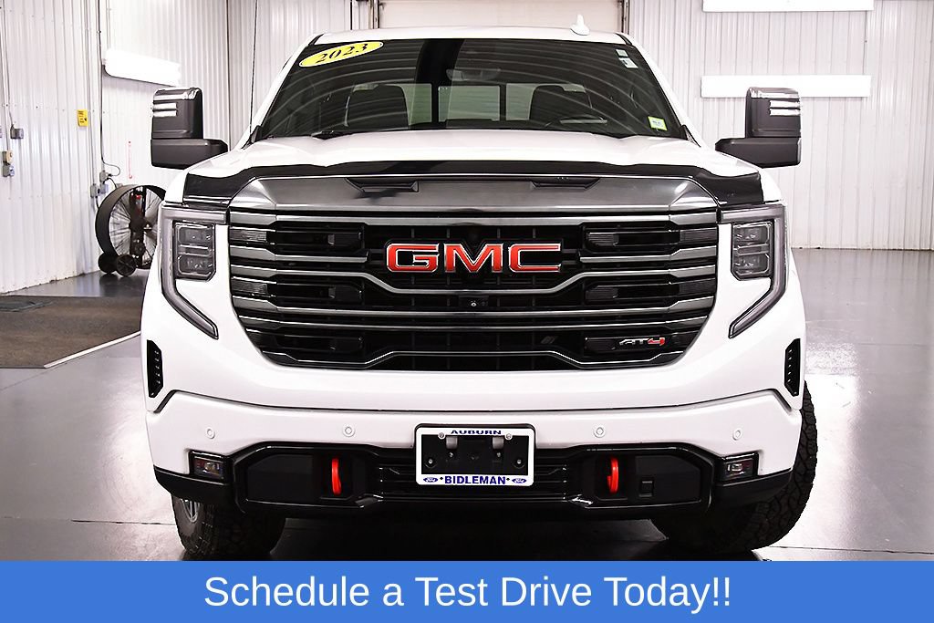 Used 2023 GMC Sierra 1500 AT4 w/ Technology Package AWD/4WD image 2