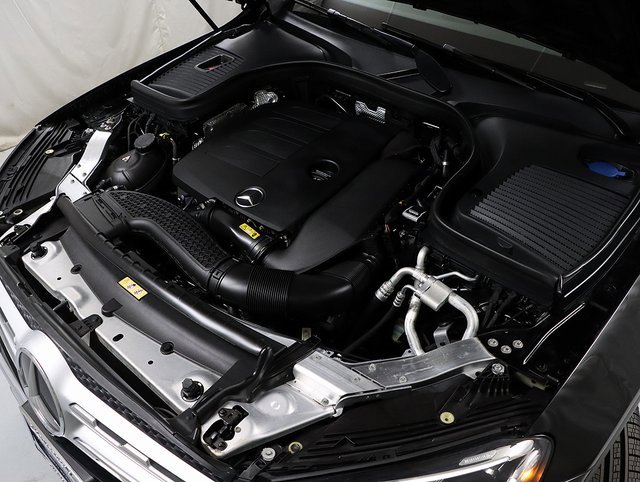 Certified 2022 Mercedes-Benz GLC 300 4MATIC image 40