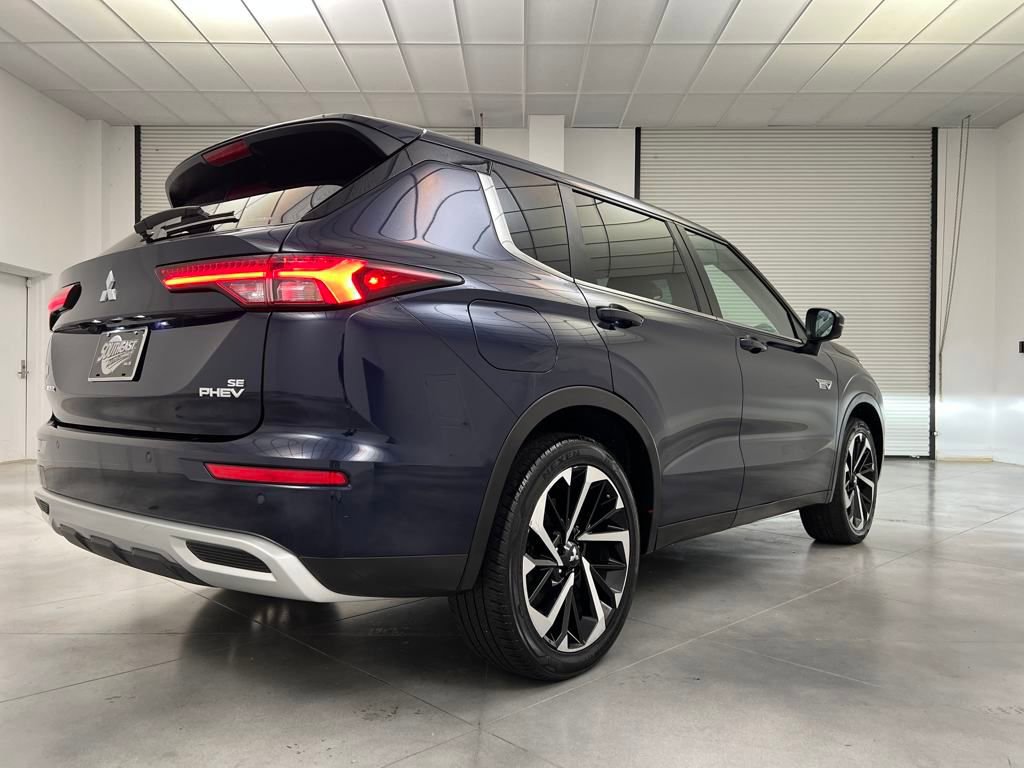 Used 2023 Mitsubishi Outlander SE image 7