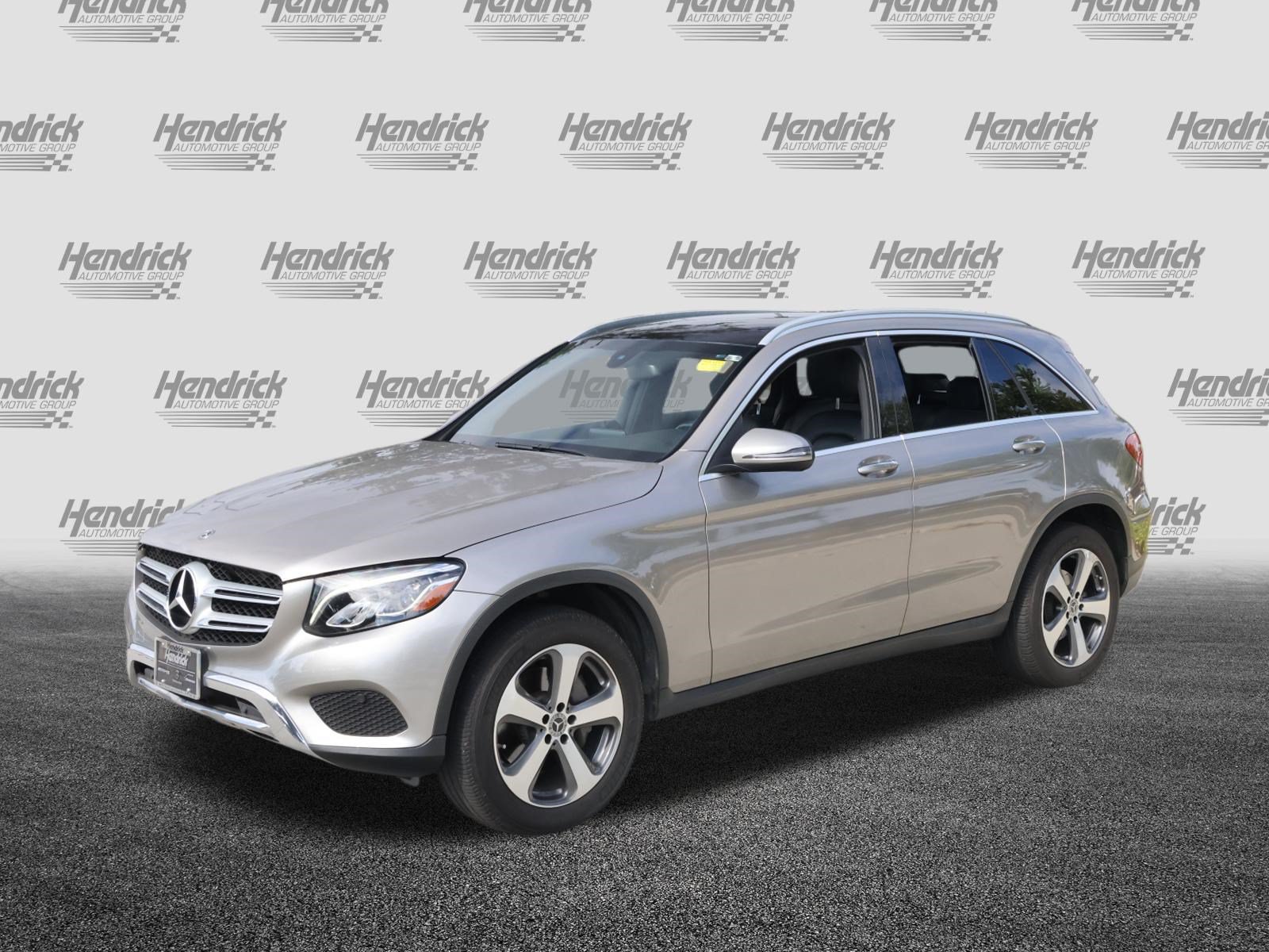Used 2019 Mercedes-Benz GLC 300 4MATIC image 5