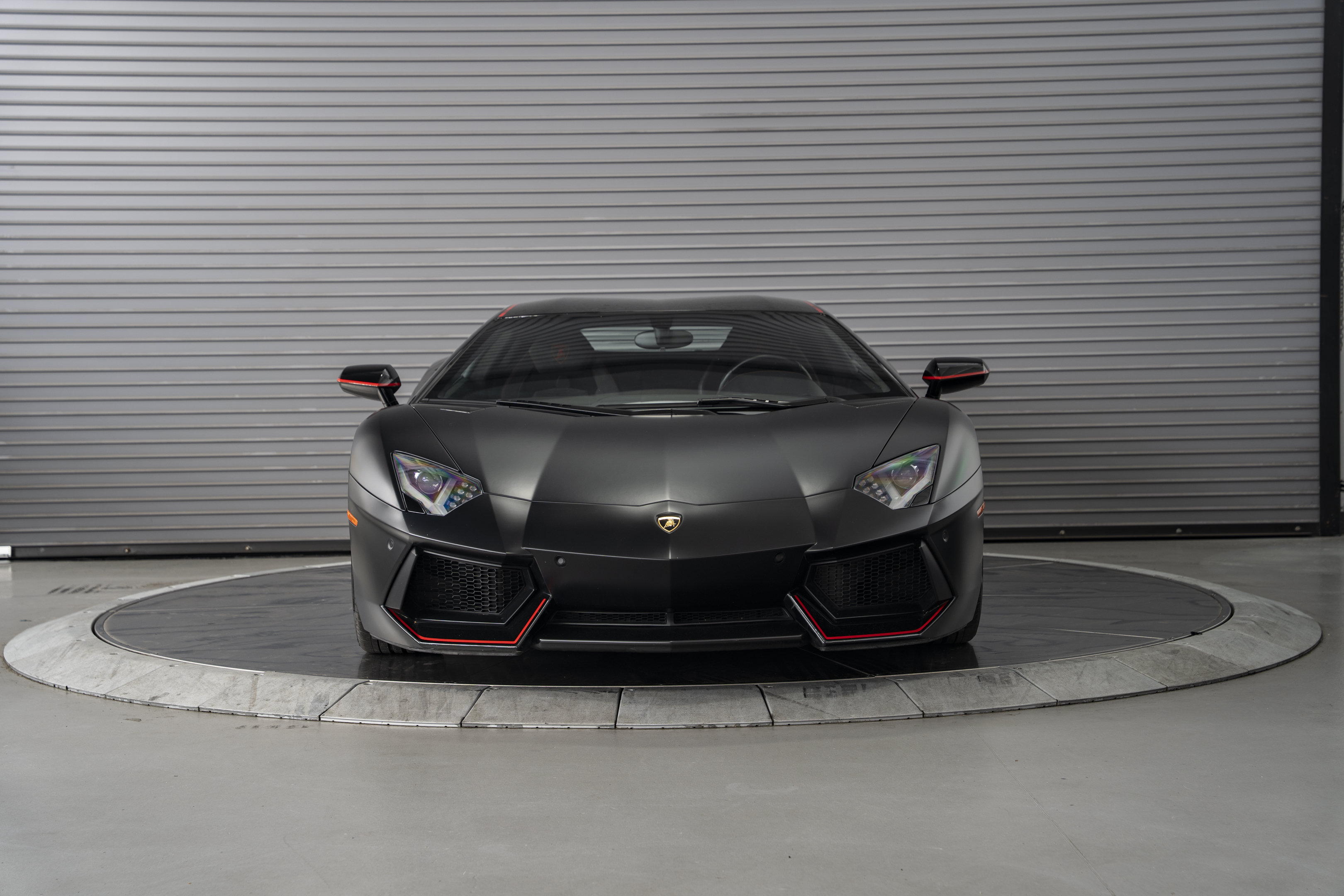 Used 2016 Lamborghini Aventador LP 700-4 AWD/4WD image 8