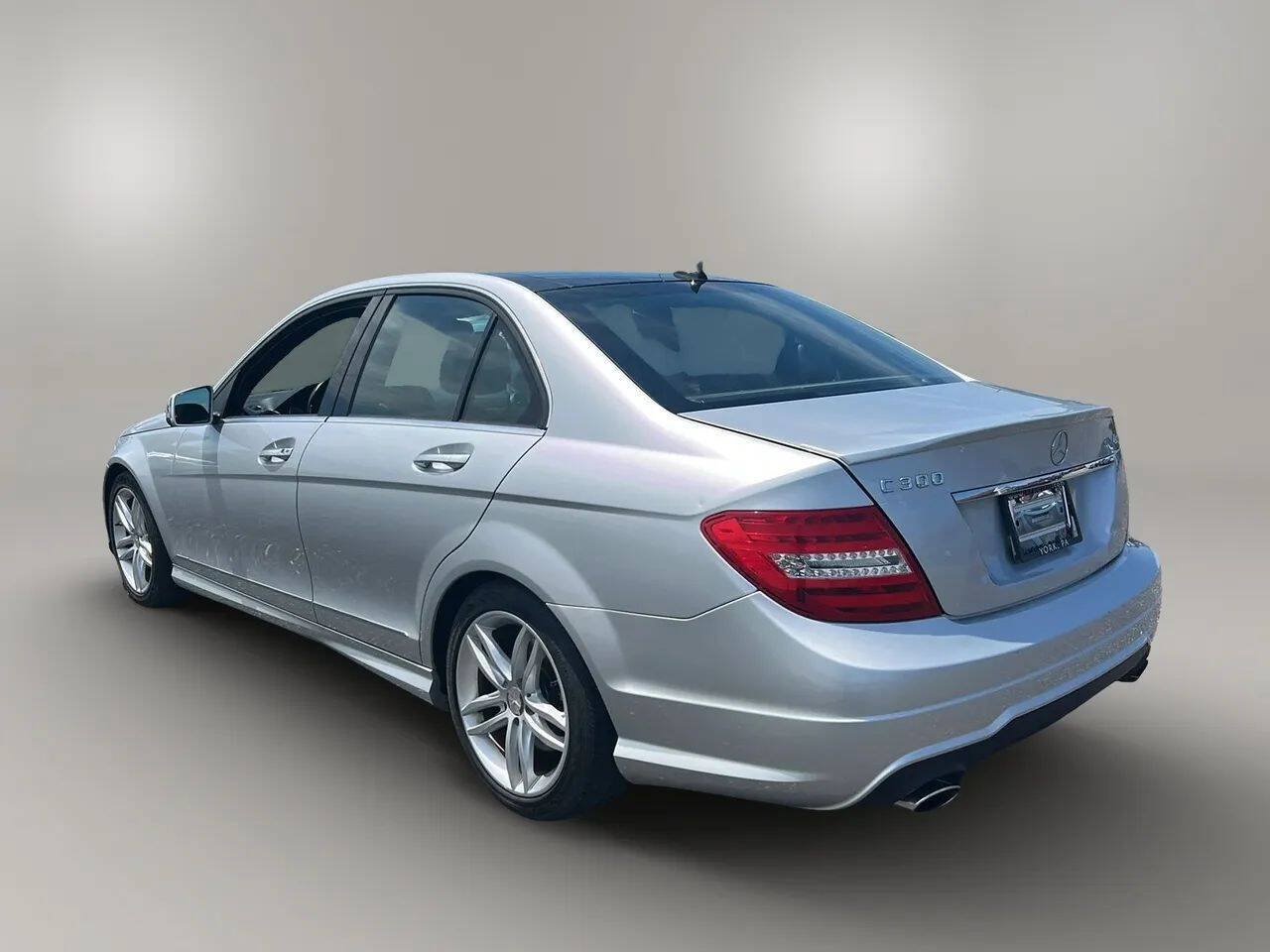 Used 2014 Mercedes-Benz C 300 4MATIC Sedan w/ Multimedia Package image 5