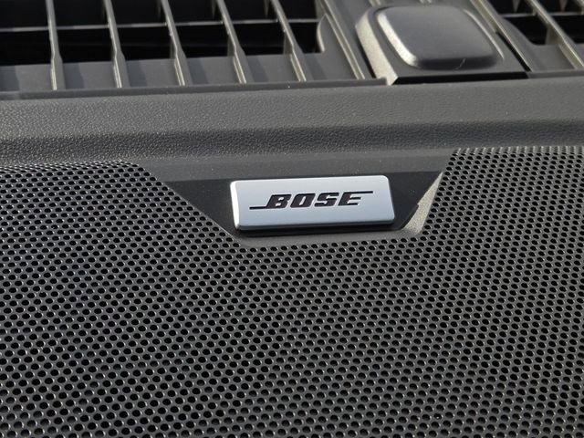 New 2026 GMC Canyon Denali w/ LPO, Denali Black Edition image 17