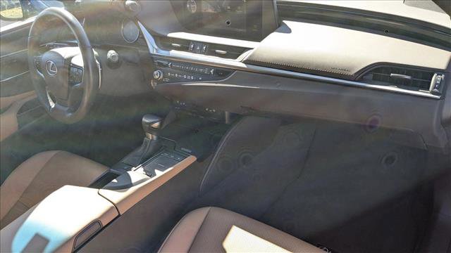 Used 2021 Lexus ES 350 w/ Premium Package image 27