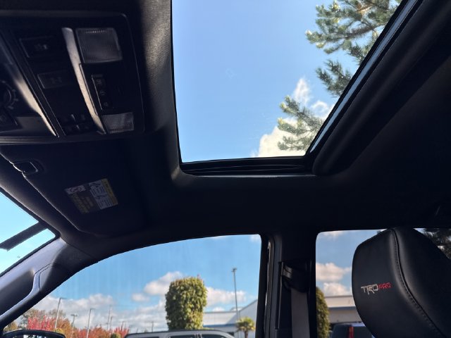 Used 2019 Toyota Tacoma TRD Pro AWD/4WD image 25