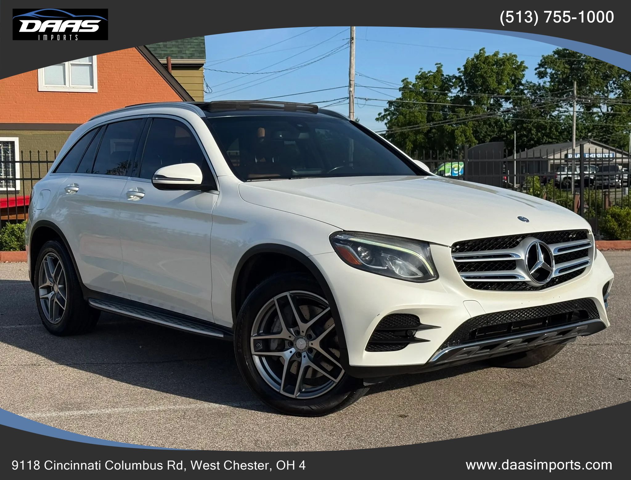 Used 2017 Mercedes-Benz GLC 300 4MATIC image 3