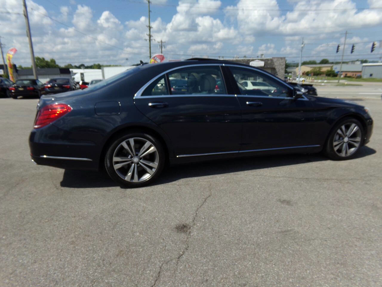 Used 2015 Mercedes-Benz S 550 4MATIC Sedan image 7