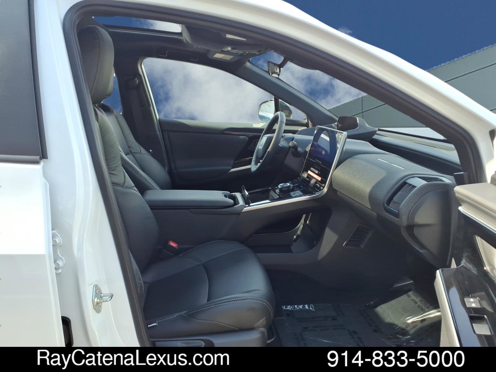 Used 2025 Toyota bZ4X AWD w/ Weather Package image 23